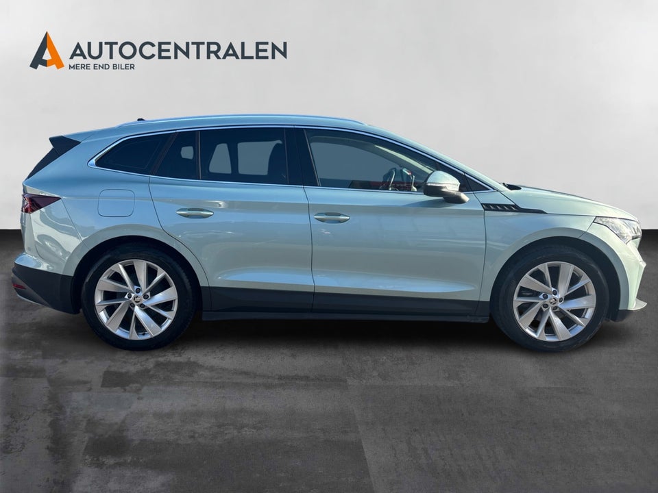Skoda Enyaq 60 iV Plus 5d