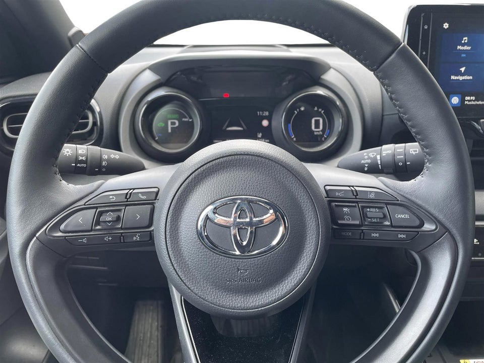 Toyota Yaris 1,5 Hybrid Style e-CVT 5d