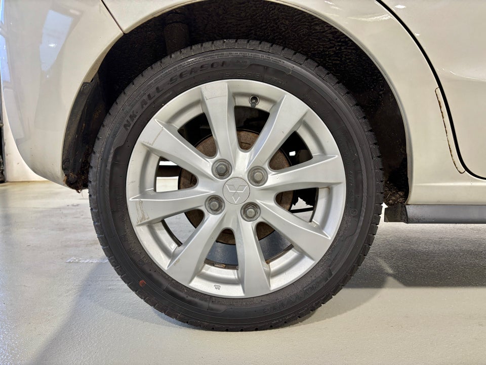 Mitsubishi Space Star 1,2 Intense 5d