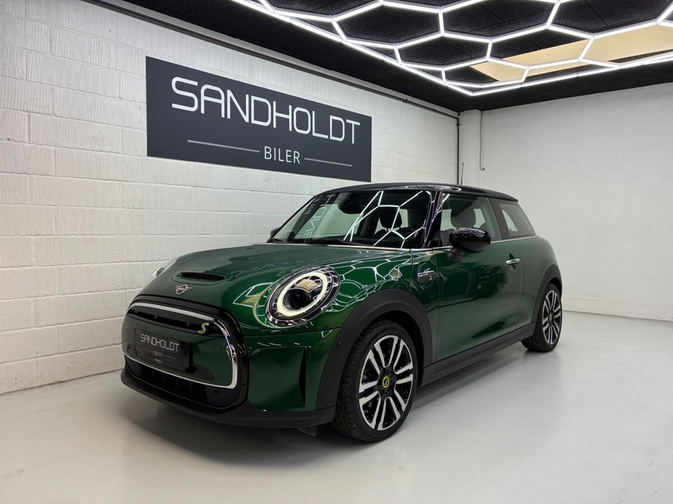 MINI Cooper SE Classic Trim 3d