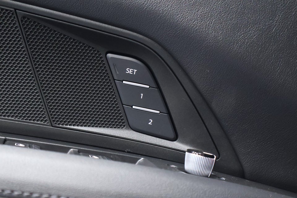 Audi e-tron GT quattro 4d