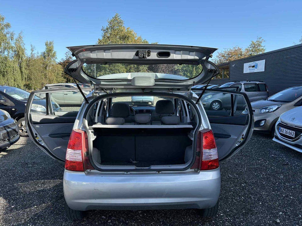 Kia Picanto 1,1 EX 5d