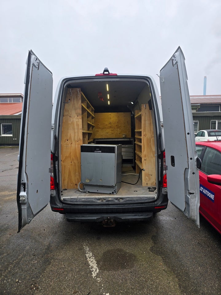 Mercedes Sprinter 316 2,2 CDi A2 Kassevogn aut. RWD