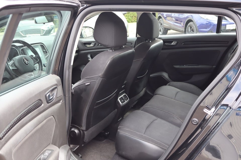 Renault Megane IV 1,2 TCe 100 Zen Sport Tourer 5d