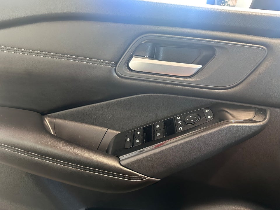 Nissan Qashqai 1,3 mHEV Acenta 5d
