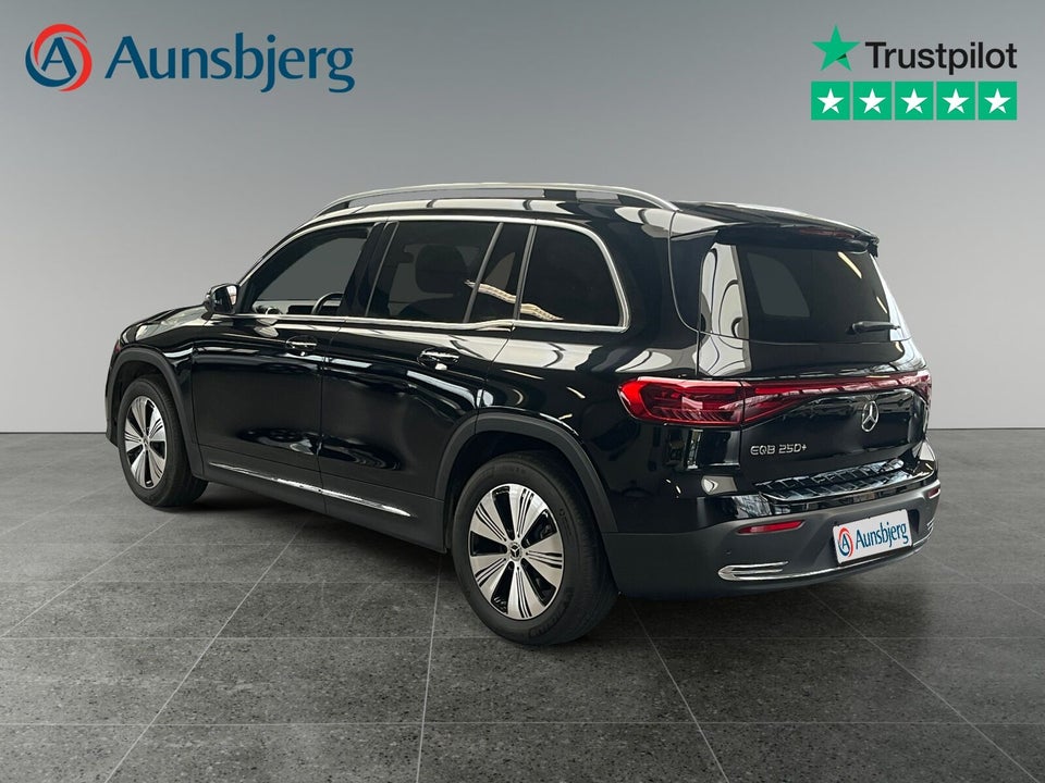 Mercedes EQB250+ Progressive 5d