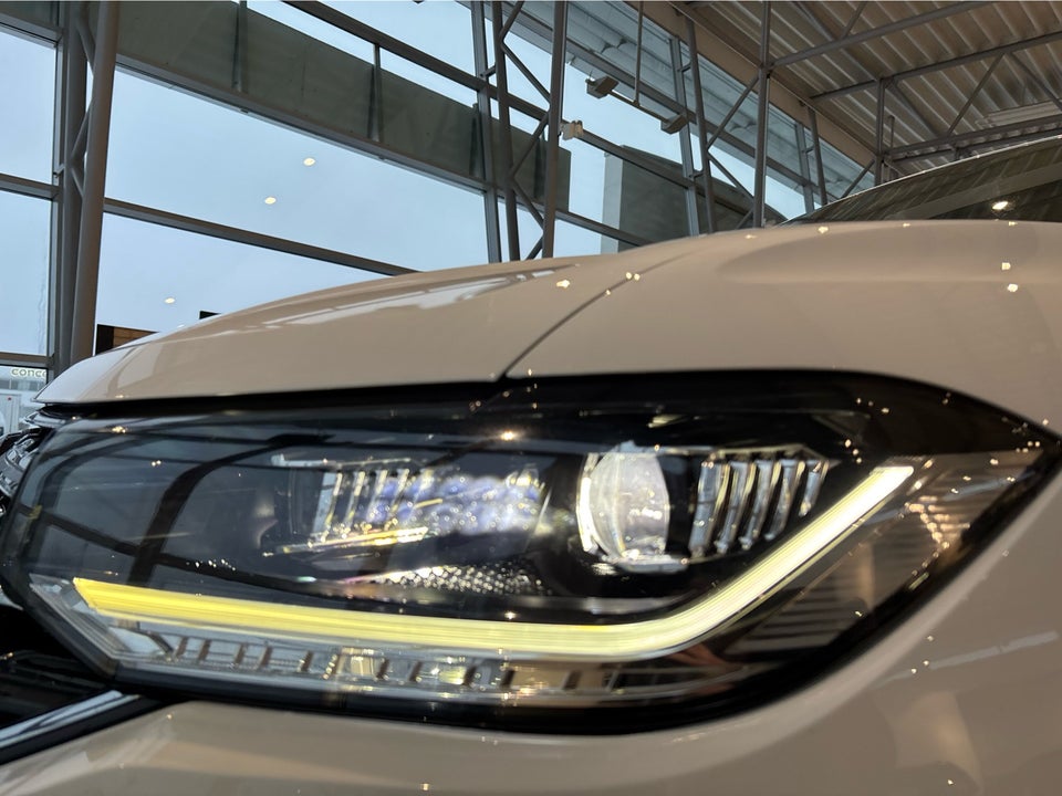 VW T-Cross 1,0 TSi 115 R-line DSG 5d