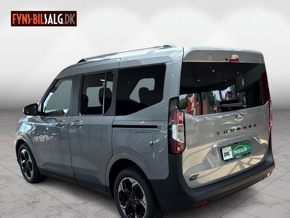 Ford E-Tourneo Courier 46 Active