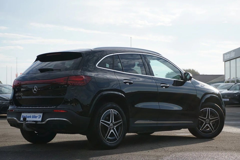 Mercedes EQA250+ AMG Line Premium 5d