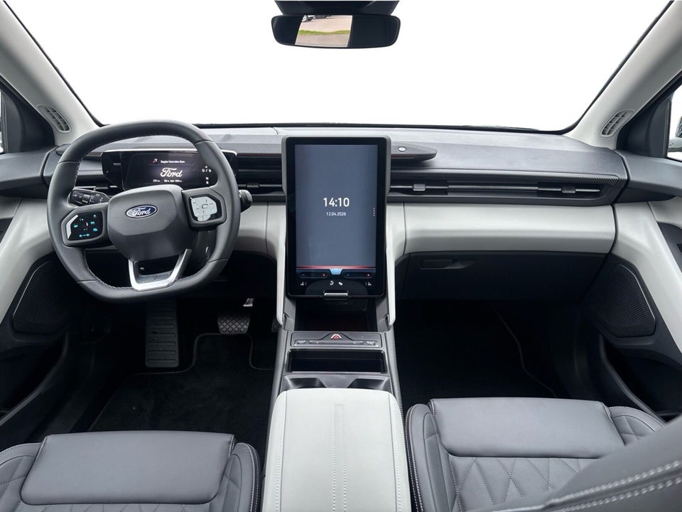 Ford Explorer 77 Premium Extended Range 5d