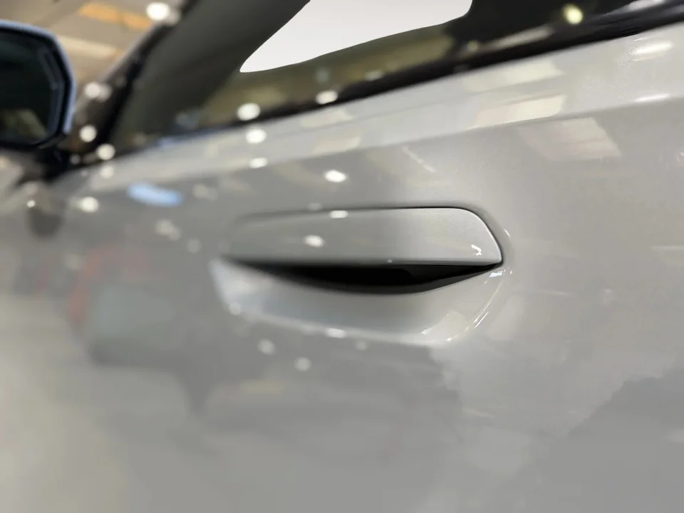 BMW i5 eDrive40 M-Sport 4d