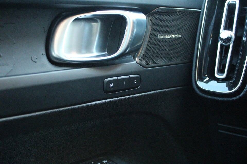 Volvo XC40 P8 ReCharge Twin Ultimate 5d