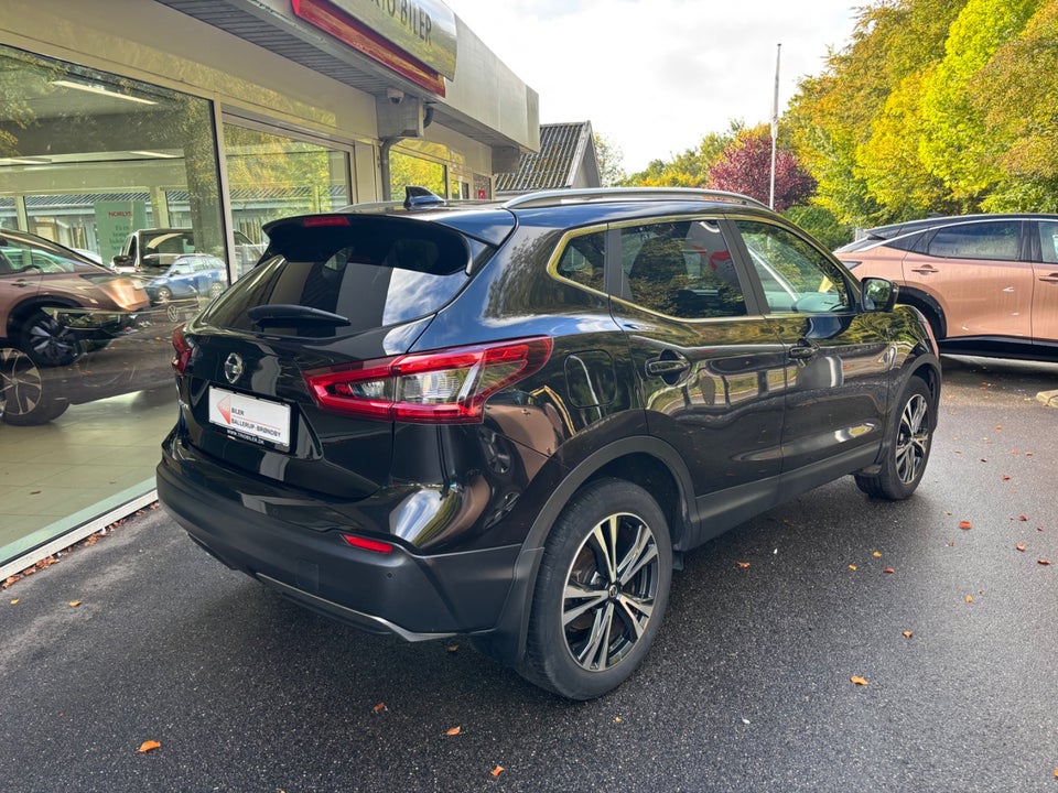 Nissan Qashqai 1,3 Dig-T 160 N-Connecta DCT 5d