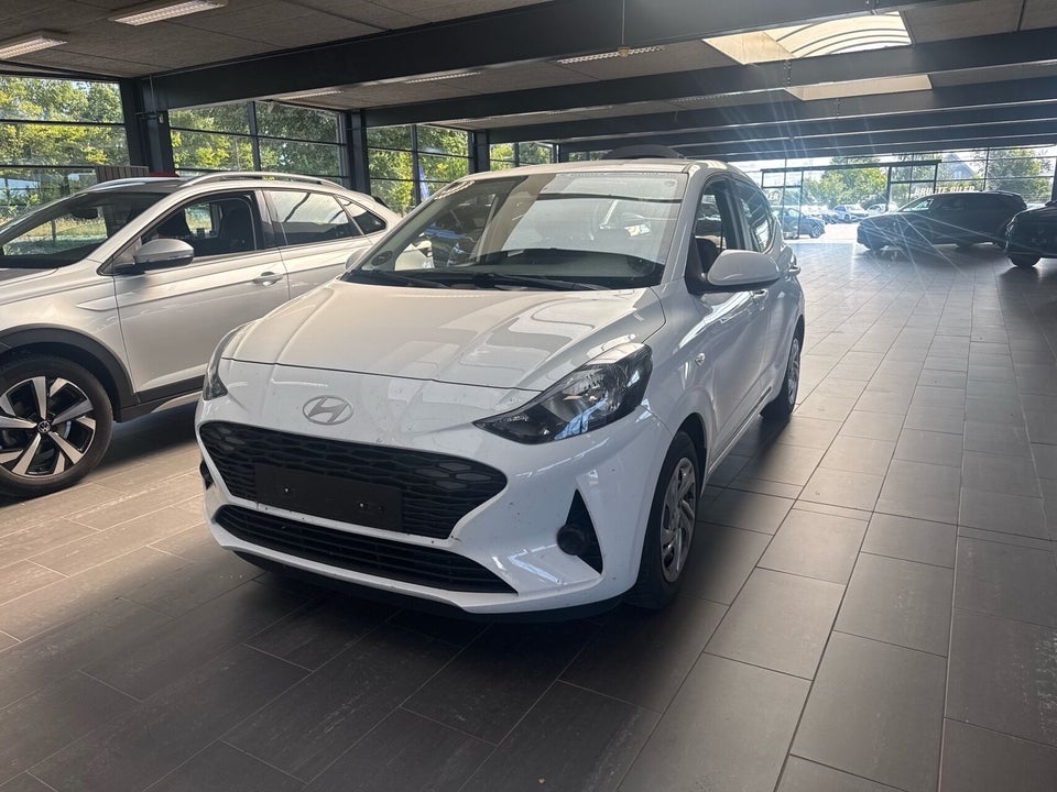 Hyundai i10 1,0 MPi Essential 5d