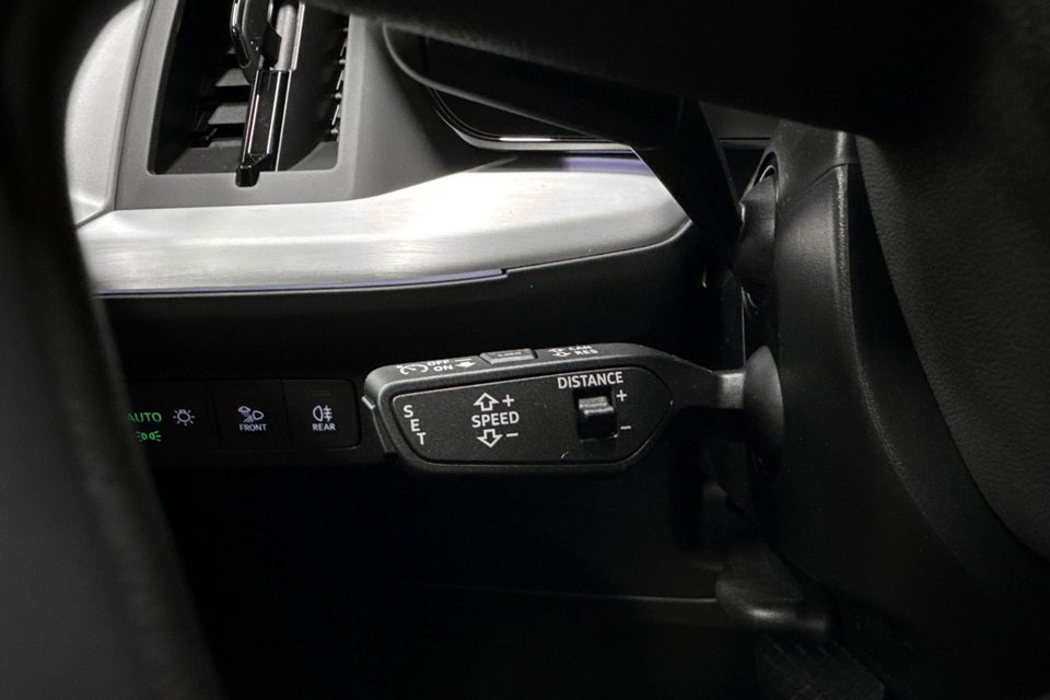 Audi Q4 e-tron performance 5d