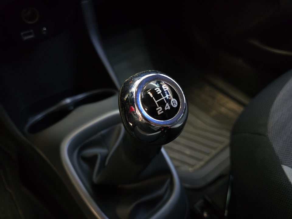 Toyota Aygo 1,0 VVT-i x-pression 5d