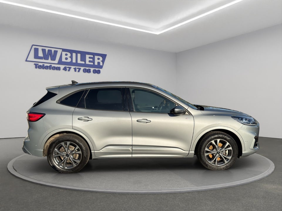 Ford Kuga 2,5 PHEV ST-Line CVT 5d