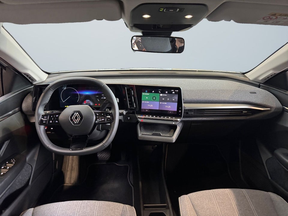 Renault Megane E-Tech 40 Equilibre 5d