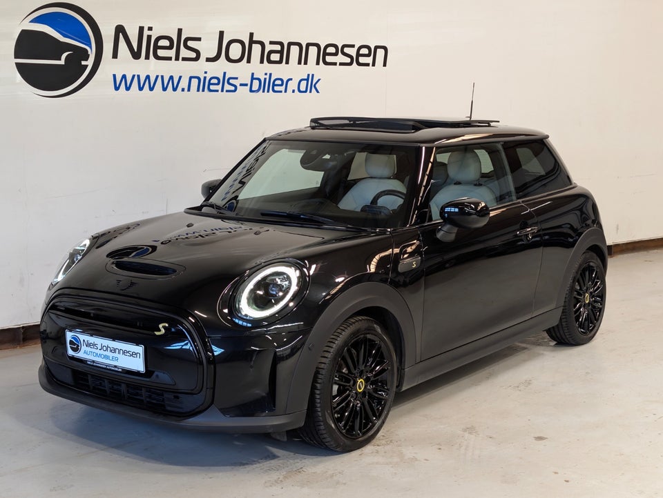 MINI Cooper SE Maximise 3d