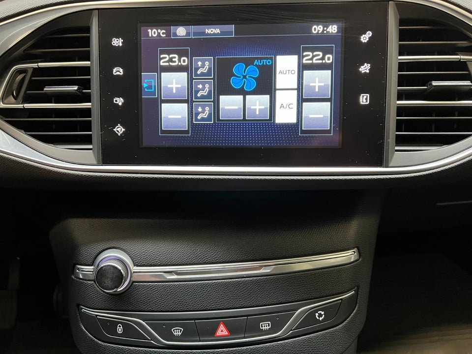 Peugeot 308 1,6 BlueHDi 120 Style 5d