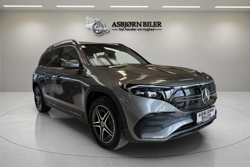 Mercedes EQB250 AMG Line 5d