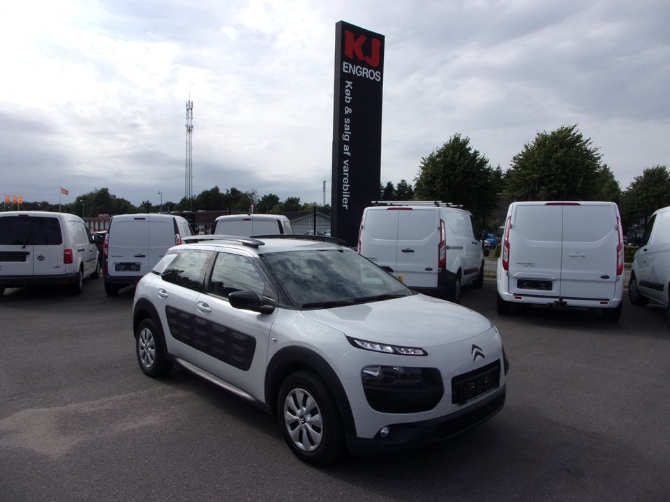 Citroën C4 Cactus 1,6 BlueHDi 100 Feel Van 5d