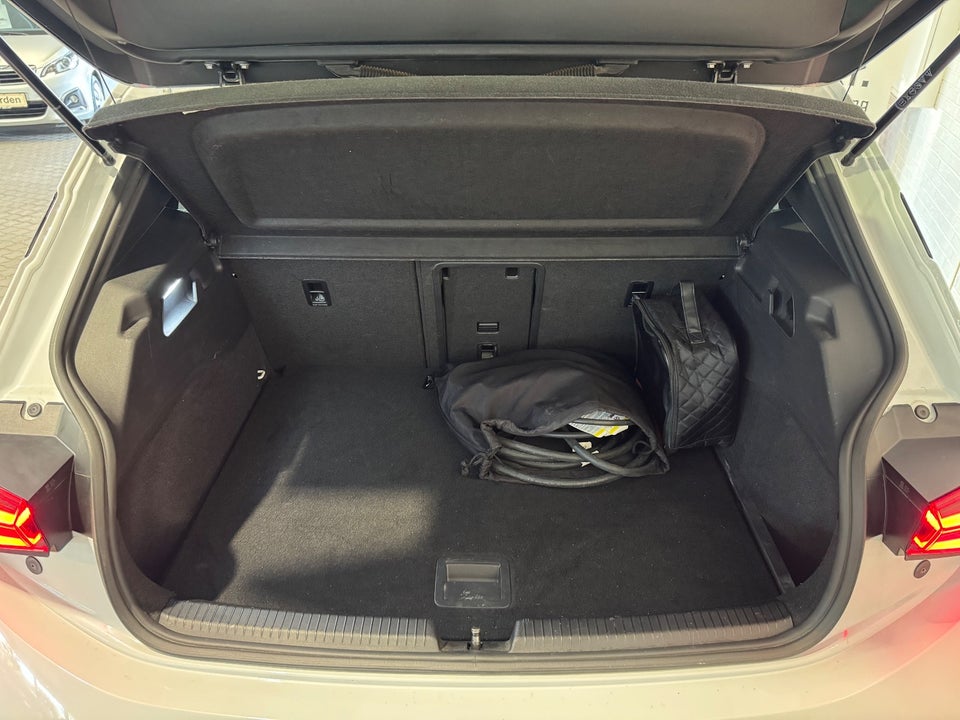 Cupra Born 58 Dinamica Pack High 5d