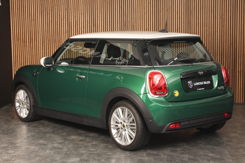 MINI Cooper SE Classic Trim 3d