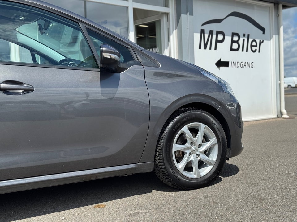 Peugeot 208 1,6 BlueHDi 100 Allure 5d