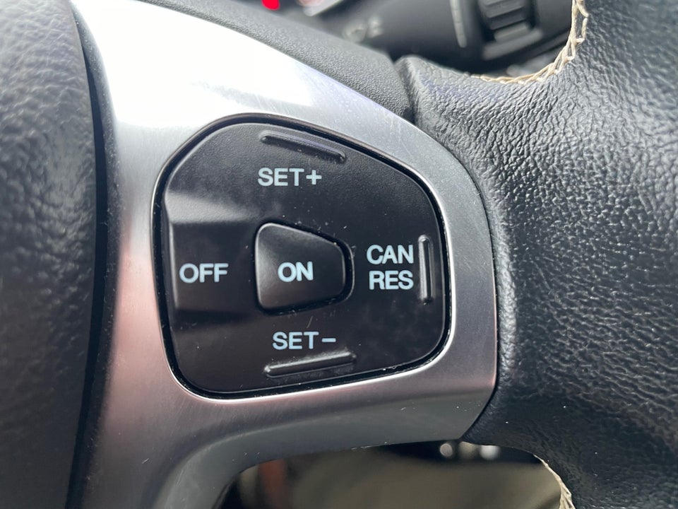 Ford Fiesta 1,0 SCTi 100 Titanium 5d