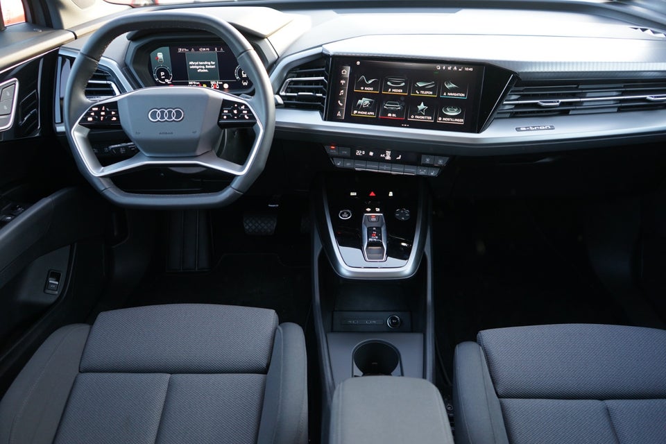 Audi Q4 e-tron 45 S-line 5d