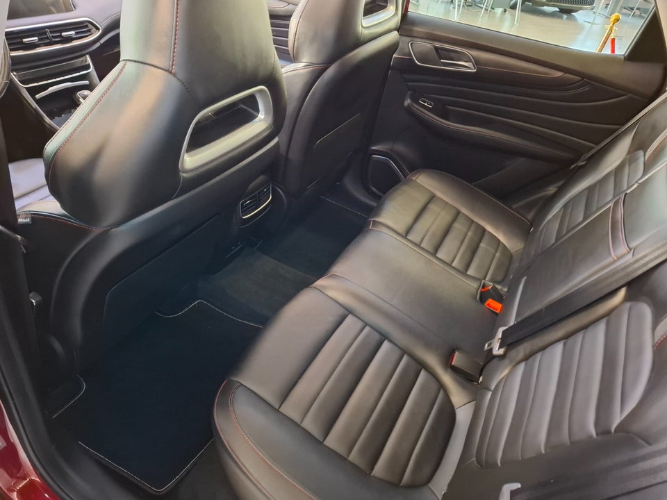 MG EHS 1,5 PHEV Luxury 5d