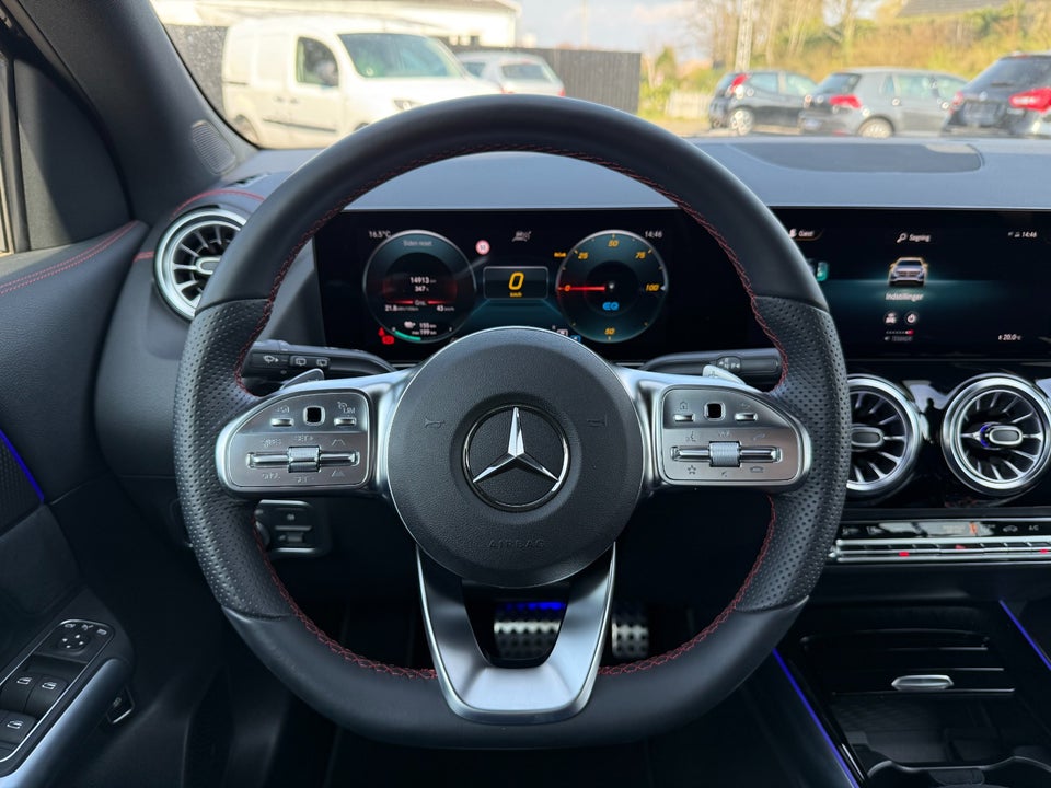 Mercedes EQA350 AMG Line 4Matic 5d