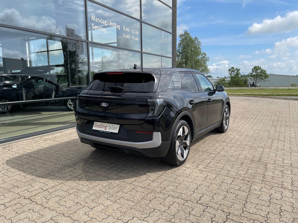 Ford Explorer 77 Premium Extended Range 5d