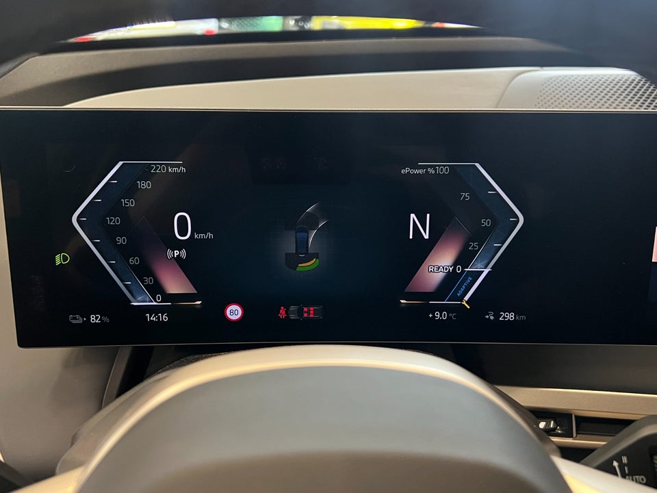 BMW iX xDrive40 Fully Charged 5d