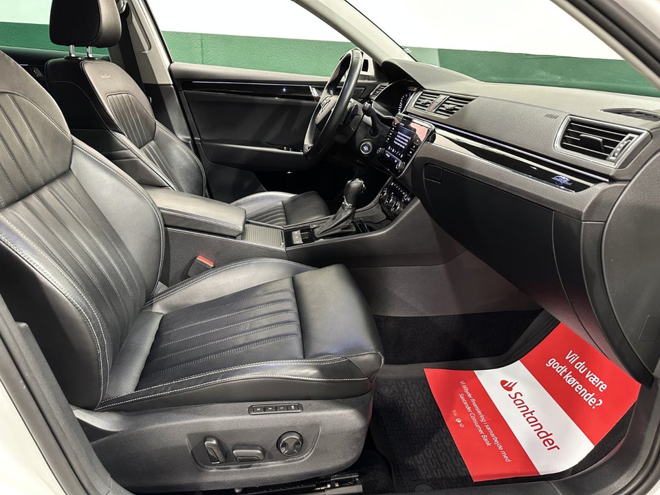 Skoda Superb 1,4 TSi iV Laurin & Klement Combi DSG 5d