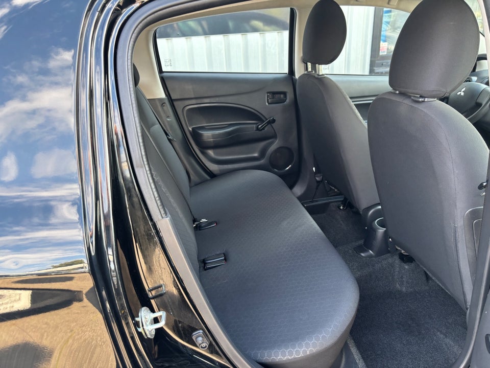 Mitsubishi Space Star 1,0 Inform 5d