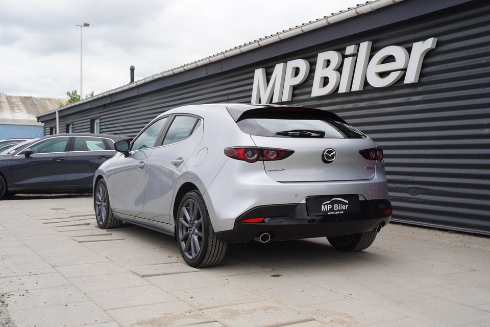 Mazda 3 1,8 SkyActiv-D 116 Sky aut. 5d