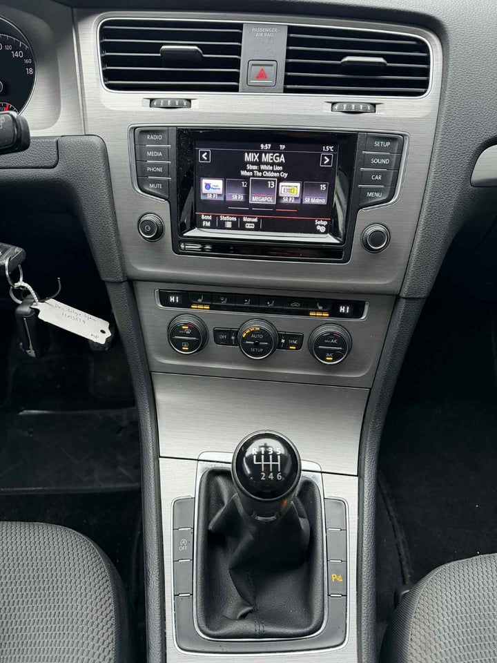 VW Golf VII 1,4 TSi 122 Comfortline BMT 5d