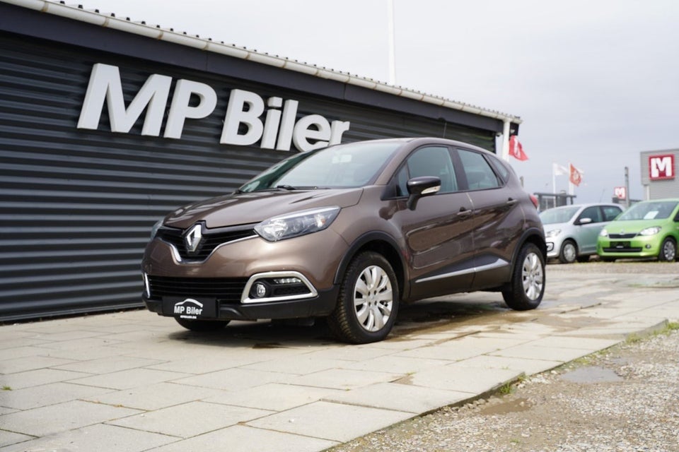 Renault Captur 0,9 TCe 90 Expression 5d