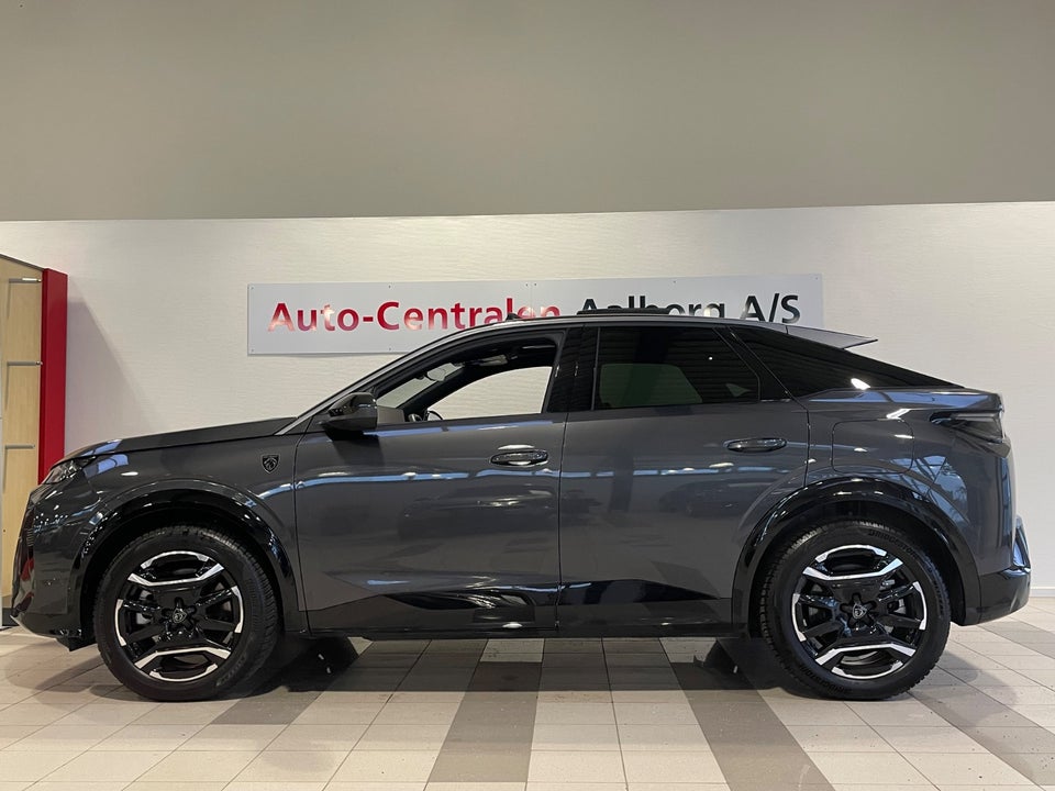 Peugeot e-3008 77 GT Pack 5d