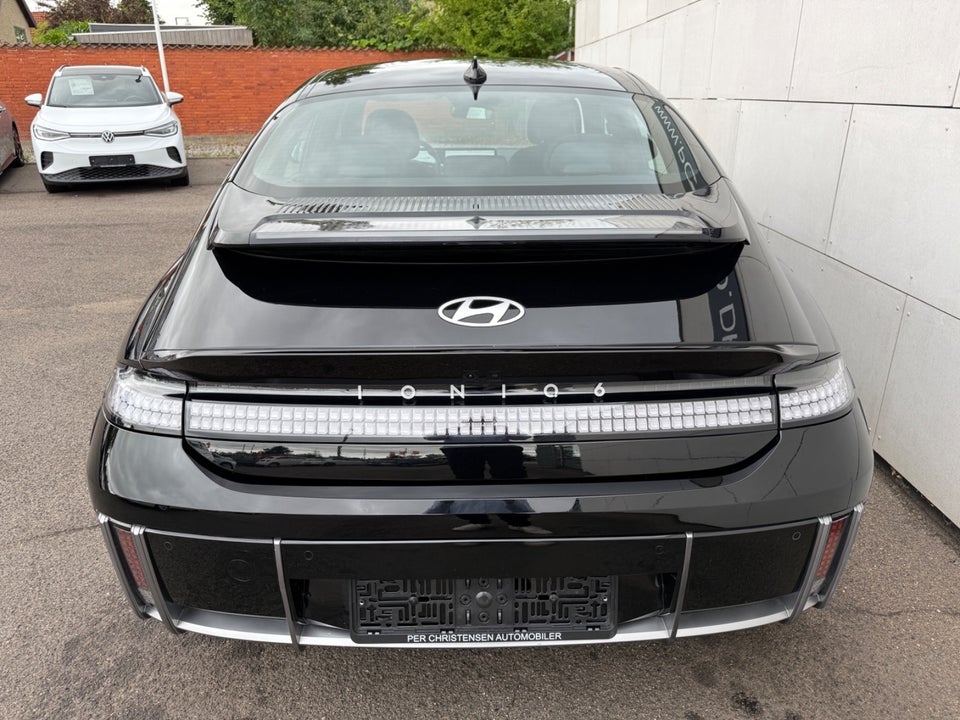 Hyundai Ioniq 6 53 Essential 4d