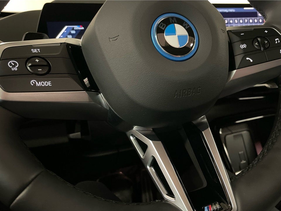 BMW iX1 eDrive20 M-Sport 5d