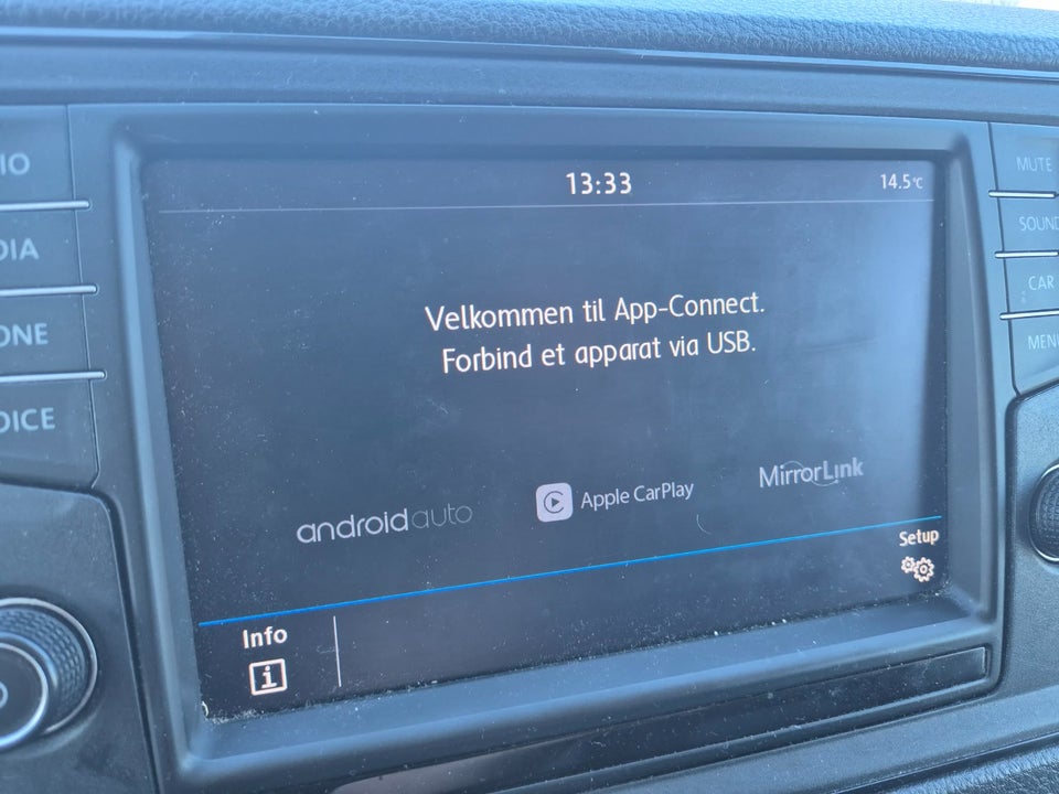 VW Crafter 35 2,0 TDi 140 Kassevogn L4H3 aut.