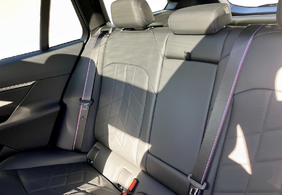 BMW i5 eDrive40 Touring Supercharged 5d