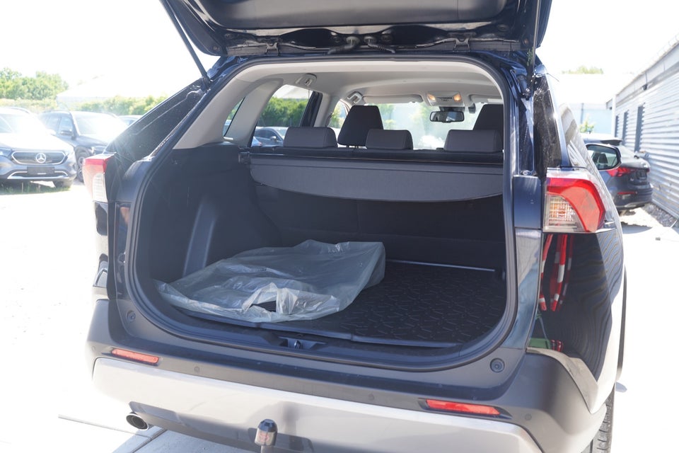 Toyota RAV4 2,0 T3 Smart e-CVT 5d