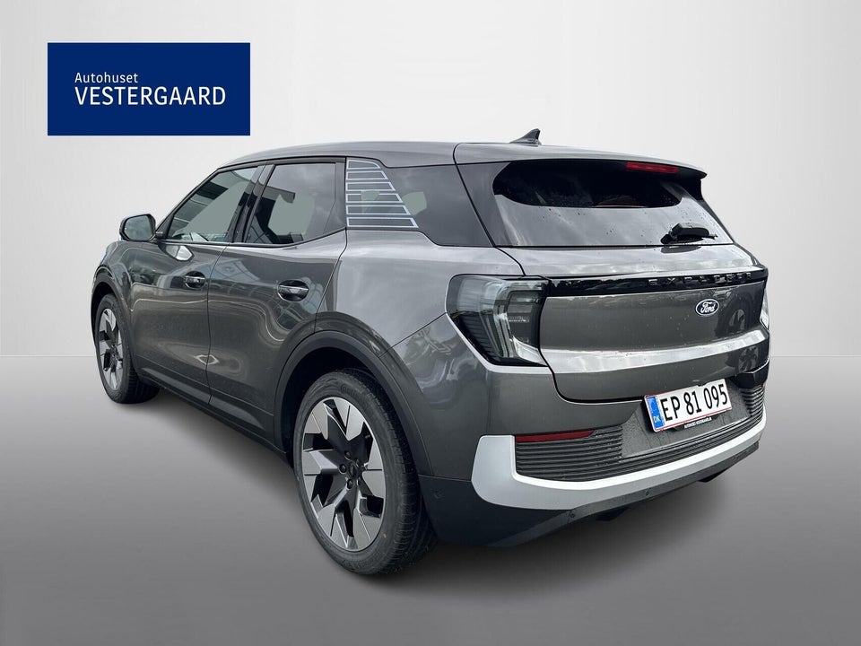 Ford Explorer 77 Premium Extended Range 5d