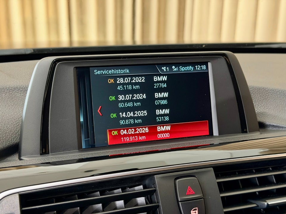 BMW 320d 2,0 Advantage aut. 4d
