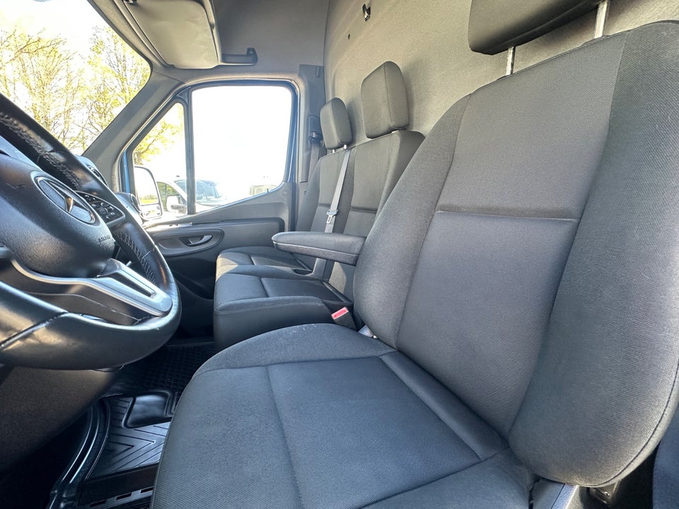 Mercedes Sprinter 316 2,2 CDi A2 Kassevogn aut. RWD