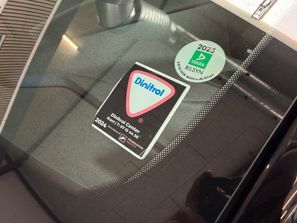 Renault Captur 1,6 E-Tech Intens 5d